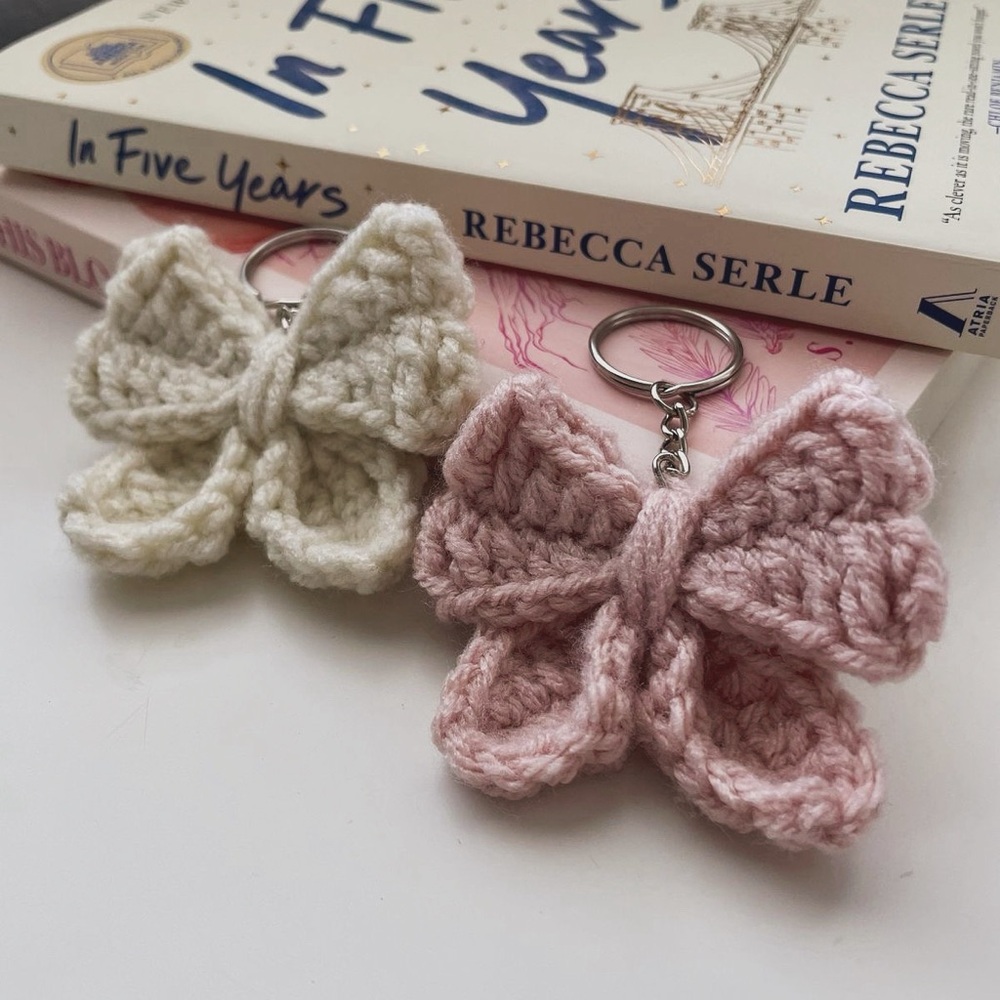 Crocheted Bows